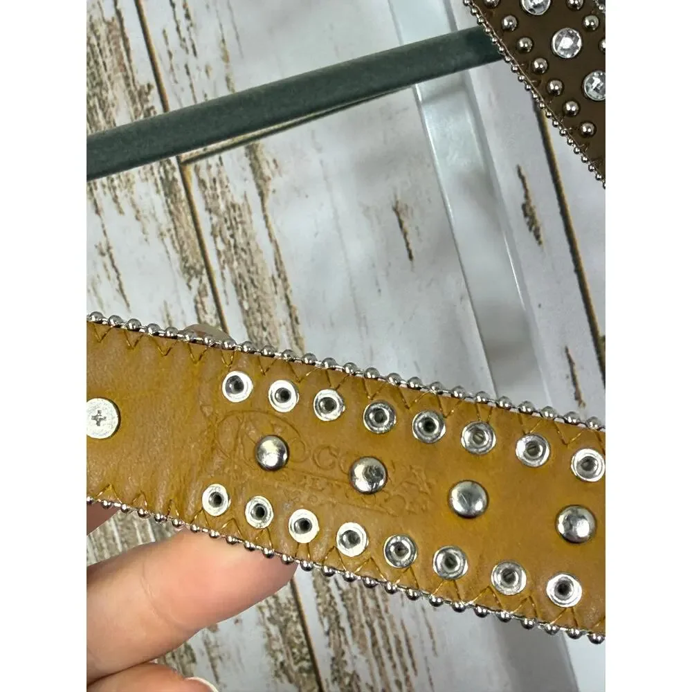 Nocona, Girls Leather Studded Belt. Size 26. In excellent condition!